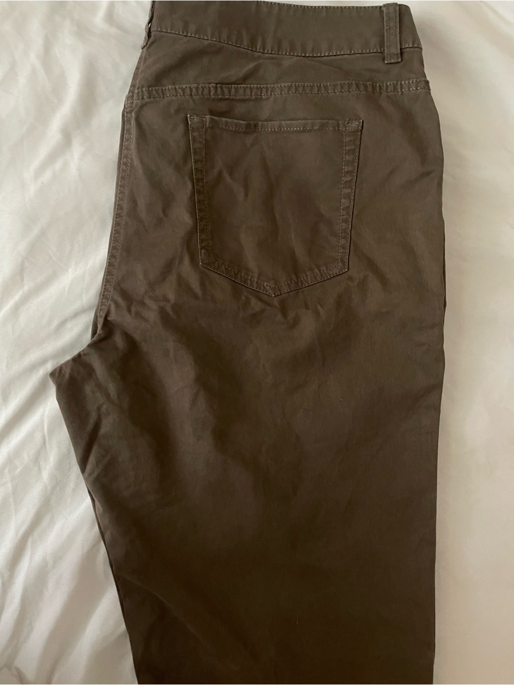 Chico's Slim Straight leg pants